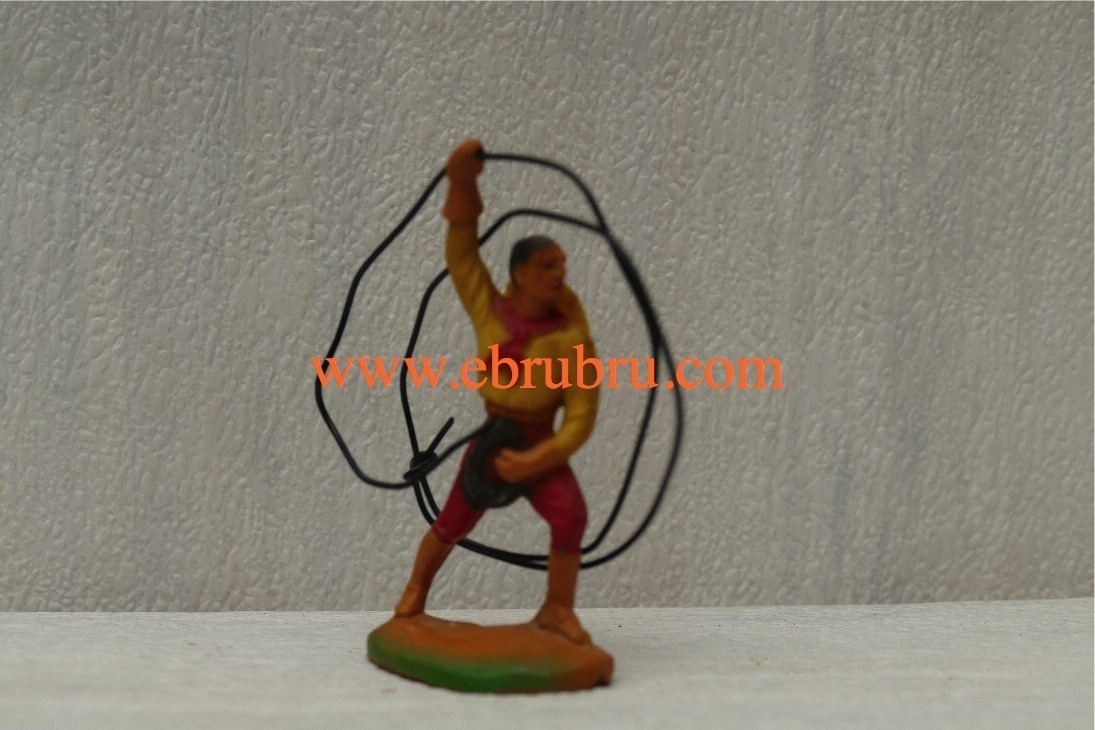 COW BOY AVEC LASSO CLAIRET REF CL CB1 300