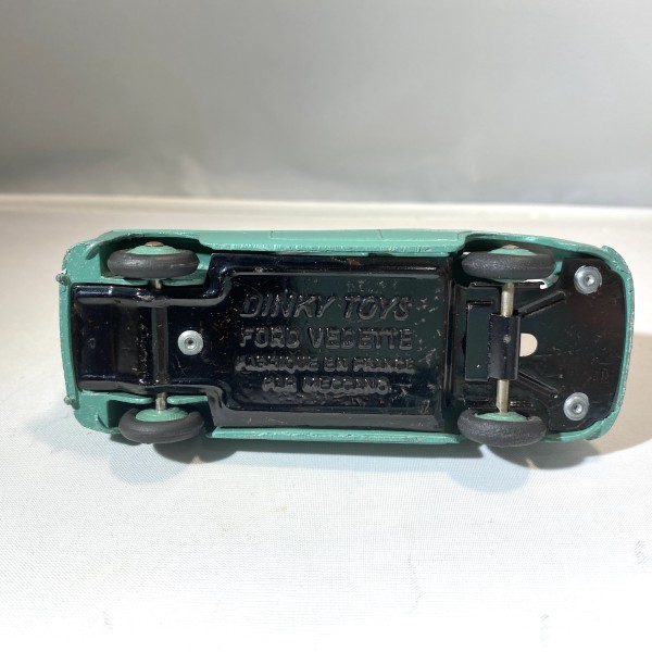 Ford Vedette 54 verte DINKY TOYS 24Q