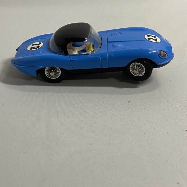 JAGUAR E BLEUE AVEC HARD TOP RÉF 352 JOUEF EGGER Silberfeil ref 9006