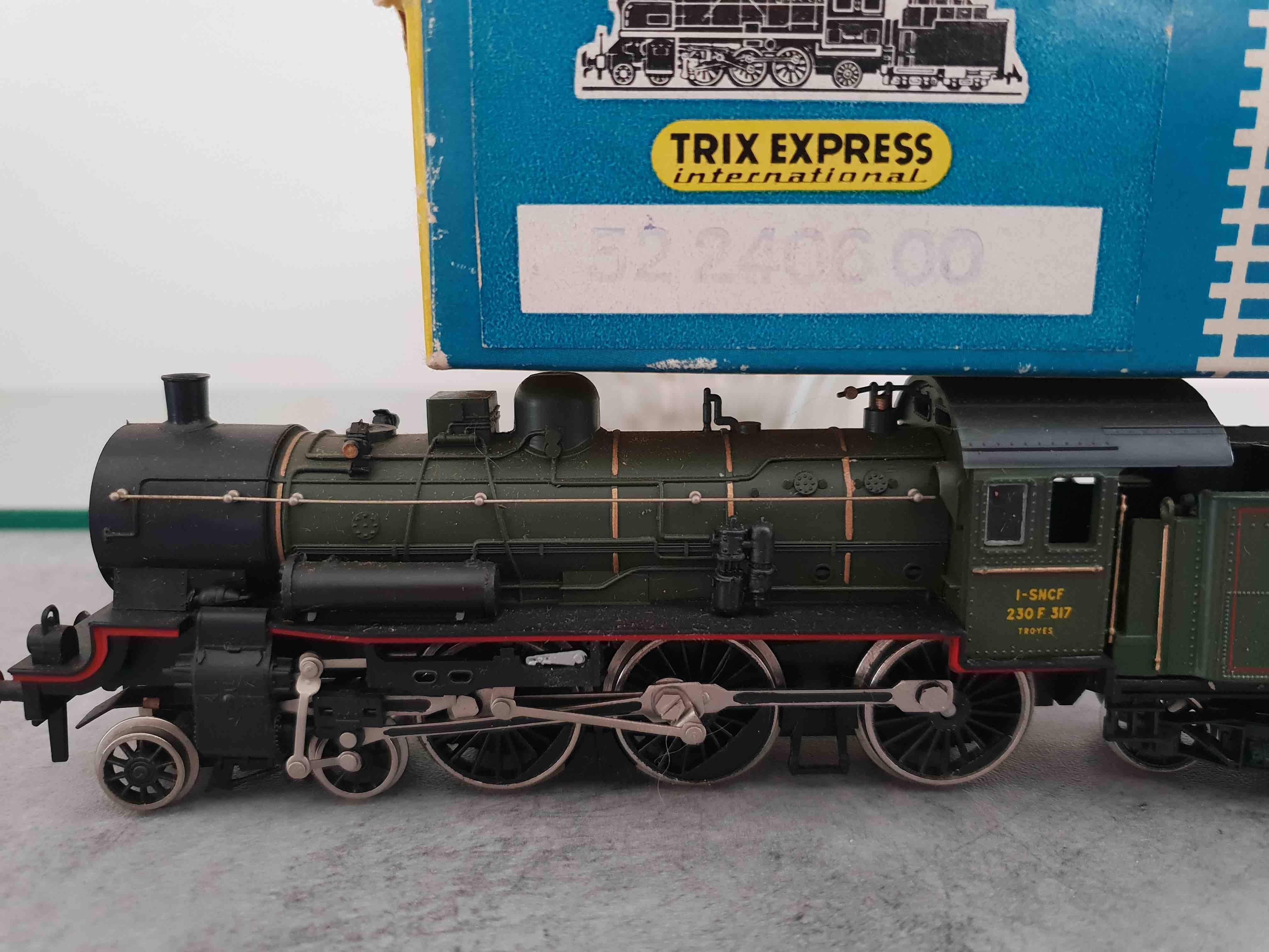 TRIX EXPRESS 2406 LOCOMOTIVE
