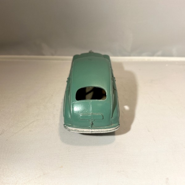 Ford Vedette 54 verte DINKY TOYS 24Q