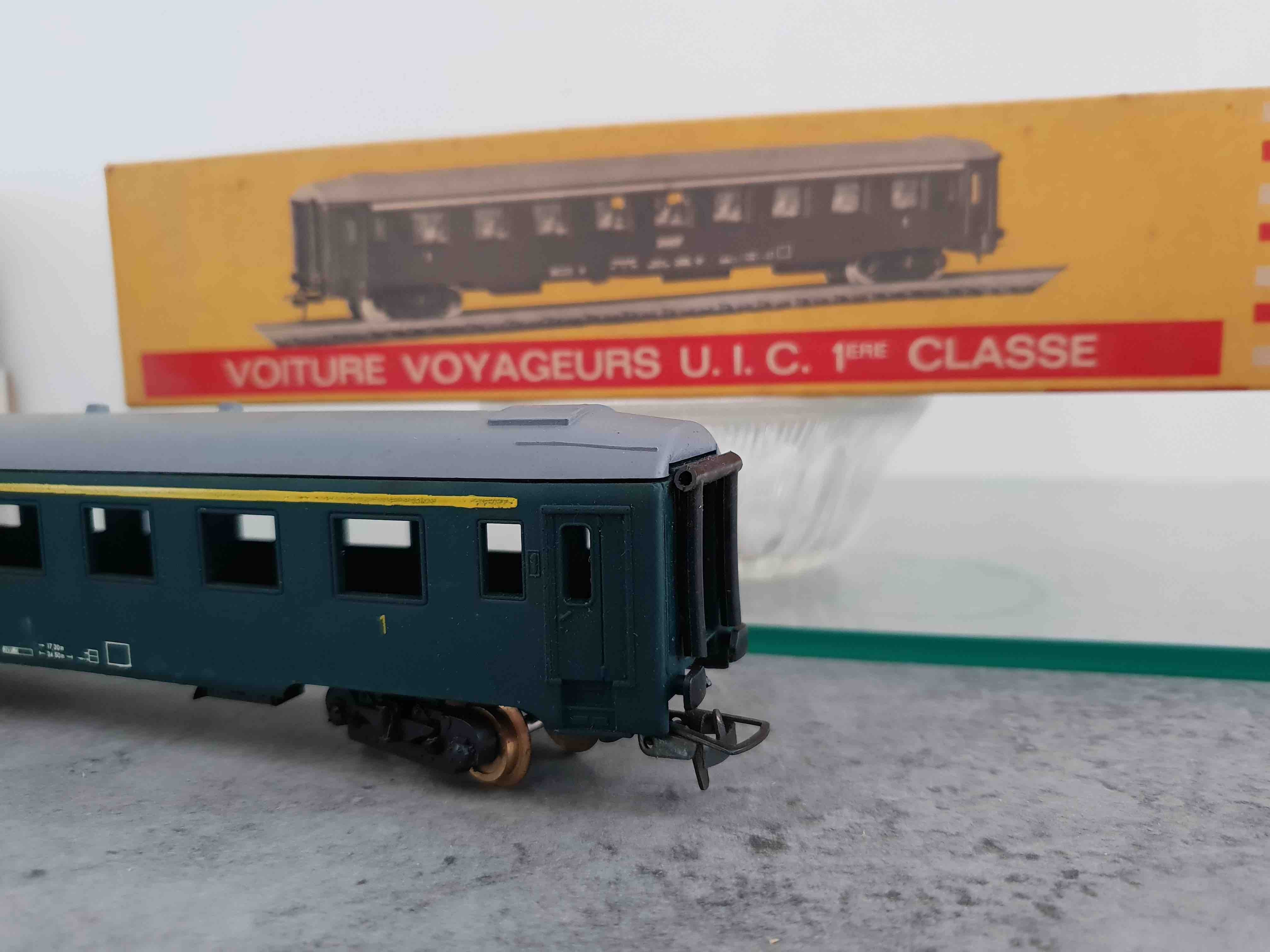 GEGE VOITURE VOYAGEUR 1 CLASSE