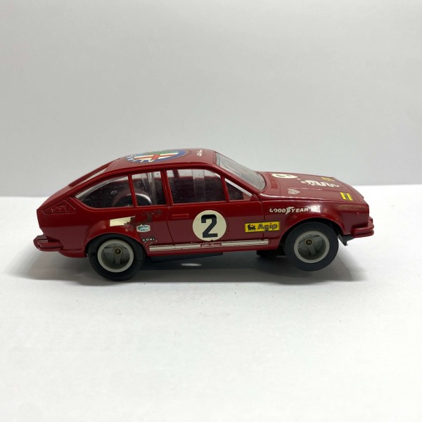 Alfetta GTV 2000 rouge bordeaux JOUEF