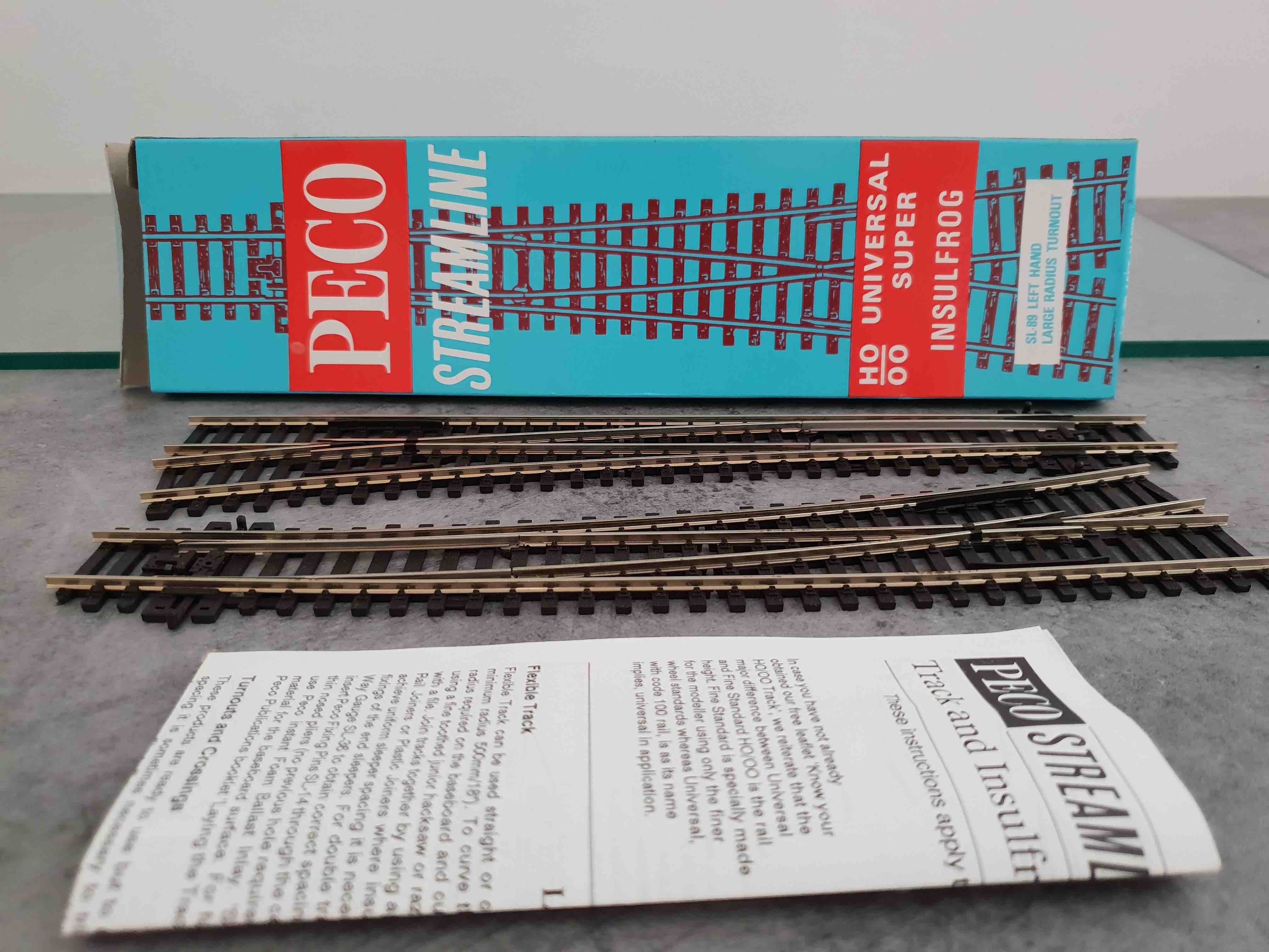 PECO RAILS 89