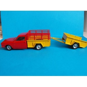 PICK UP FORD BETAILLERE AVEC REMORQUE SOLIDO