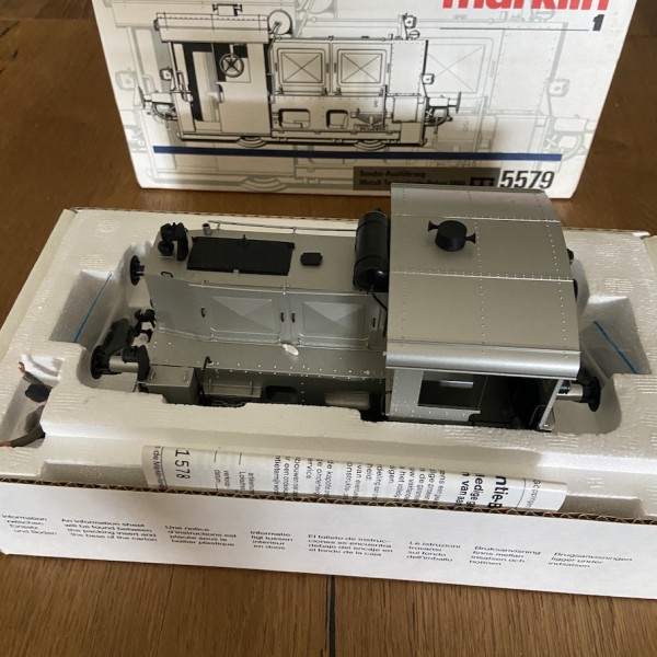 Märklin 5579 Échelle 1 locomotive diesel  grise Köf II