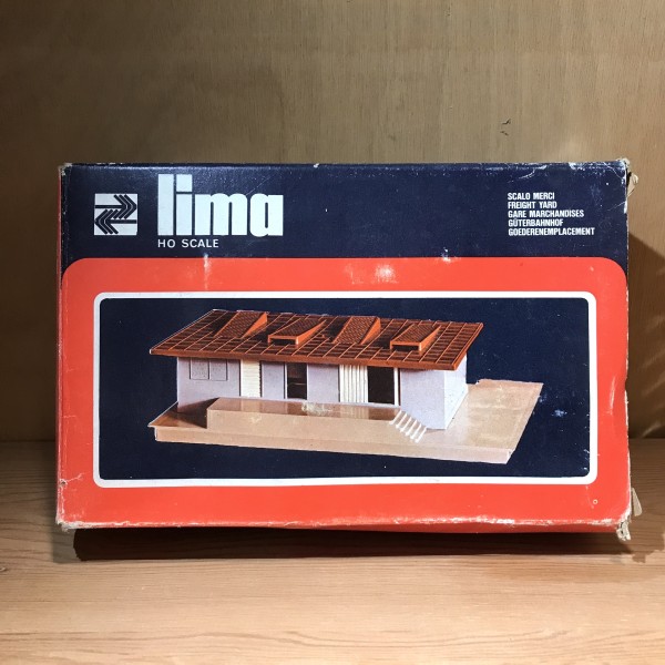 Gare marchandises Train LIMA