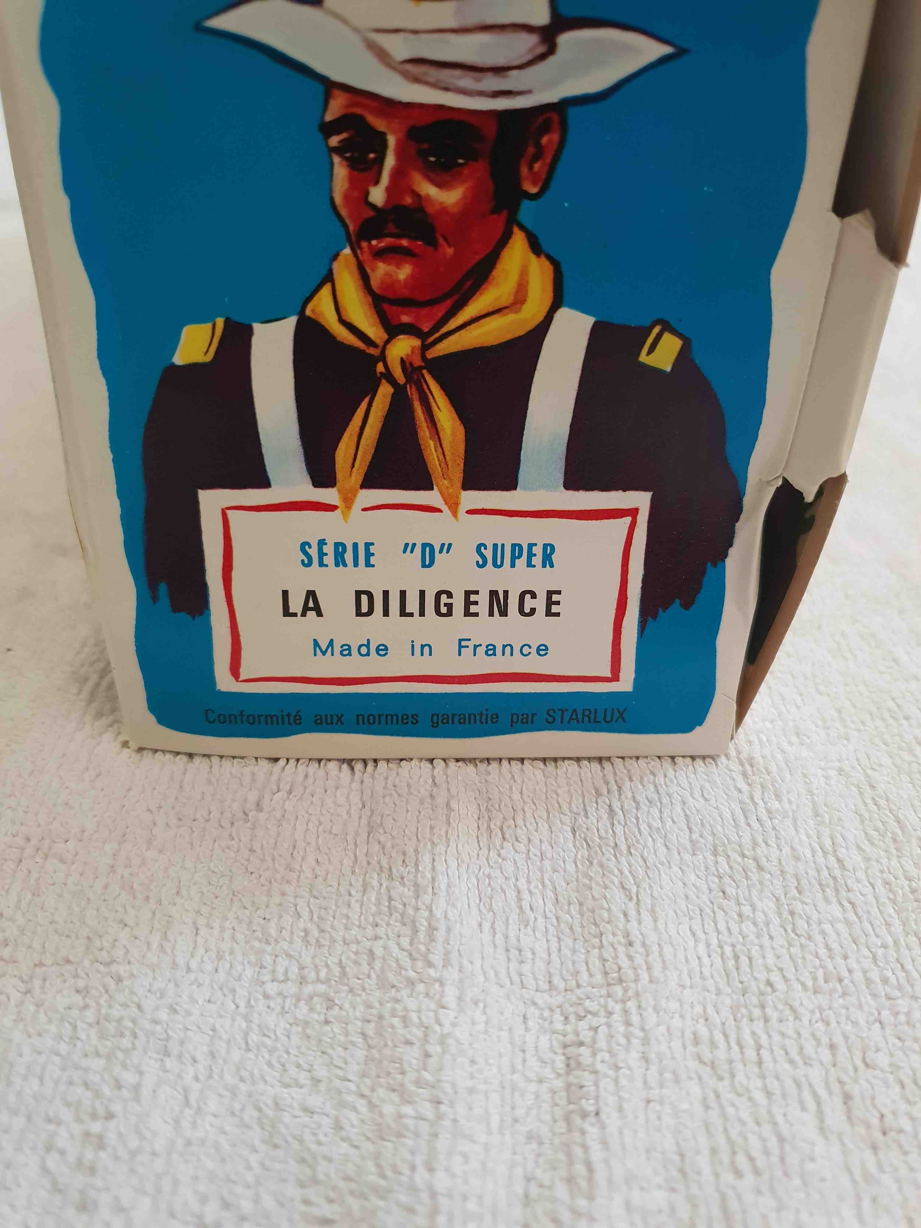 STARLUX LA DILIGENCE