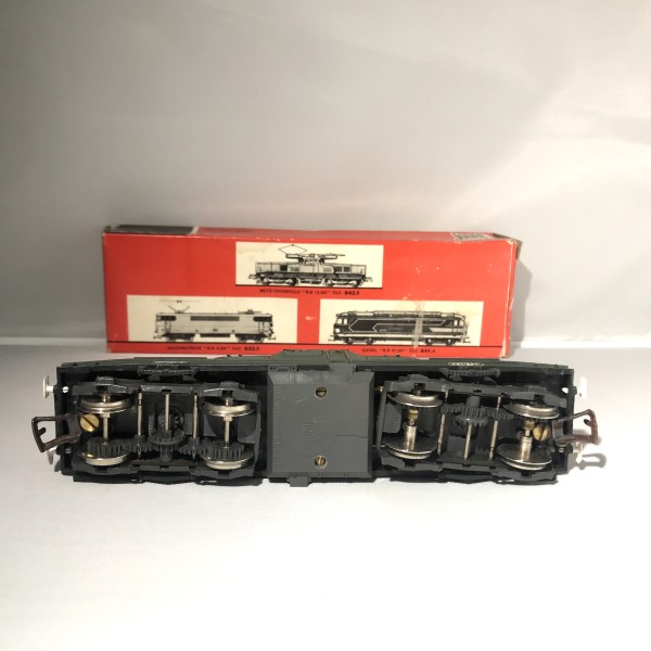 Locomotive électrique Crocodile JOUEF 842 E