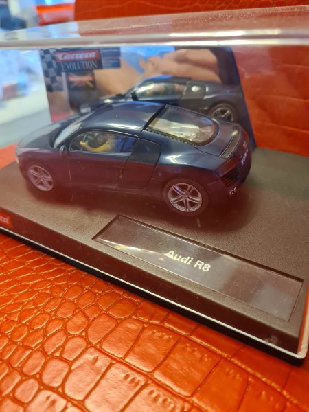 EVOLUTION AUDI R8 CARRERA REF 27241 