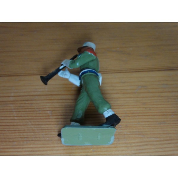 LEGIONNAIRE DEFILANT CLARINETTE STARLUX