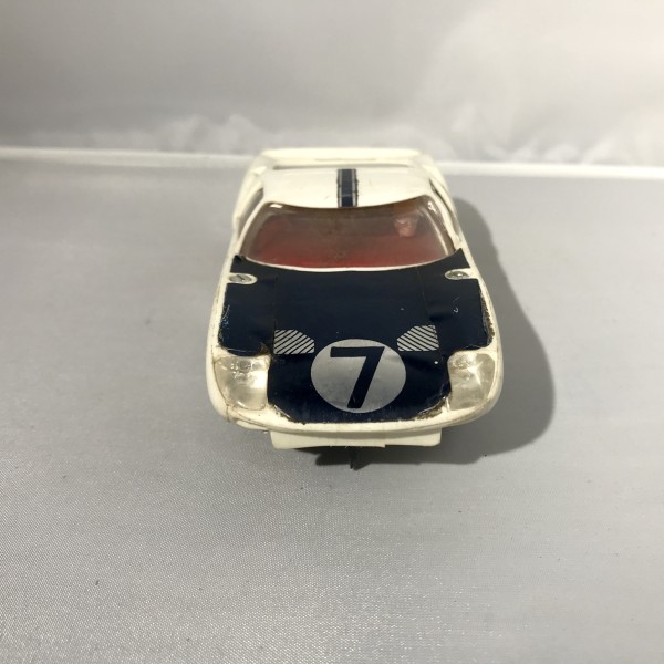 Ford GT blanche SCALEXTRIC C77