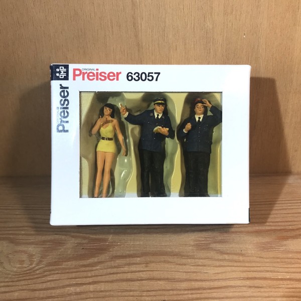 Contrôleur, huissier et fille PREISER 63057