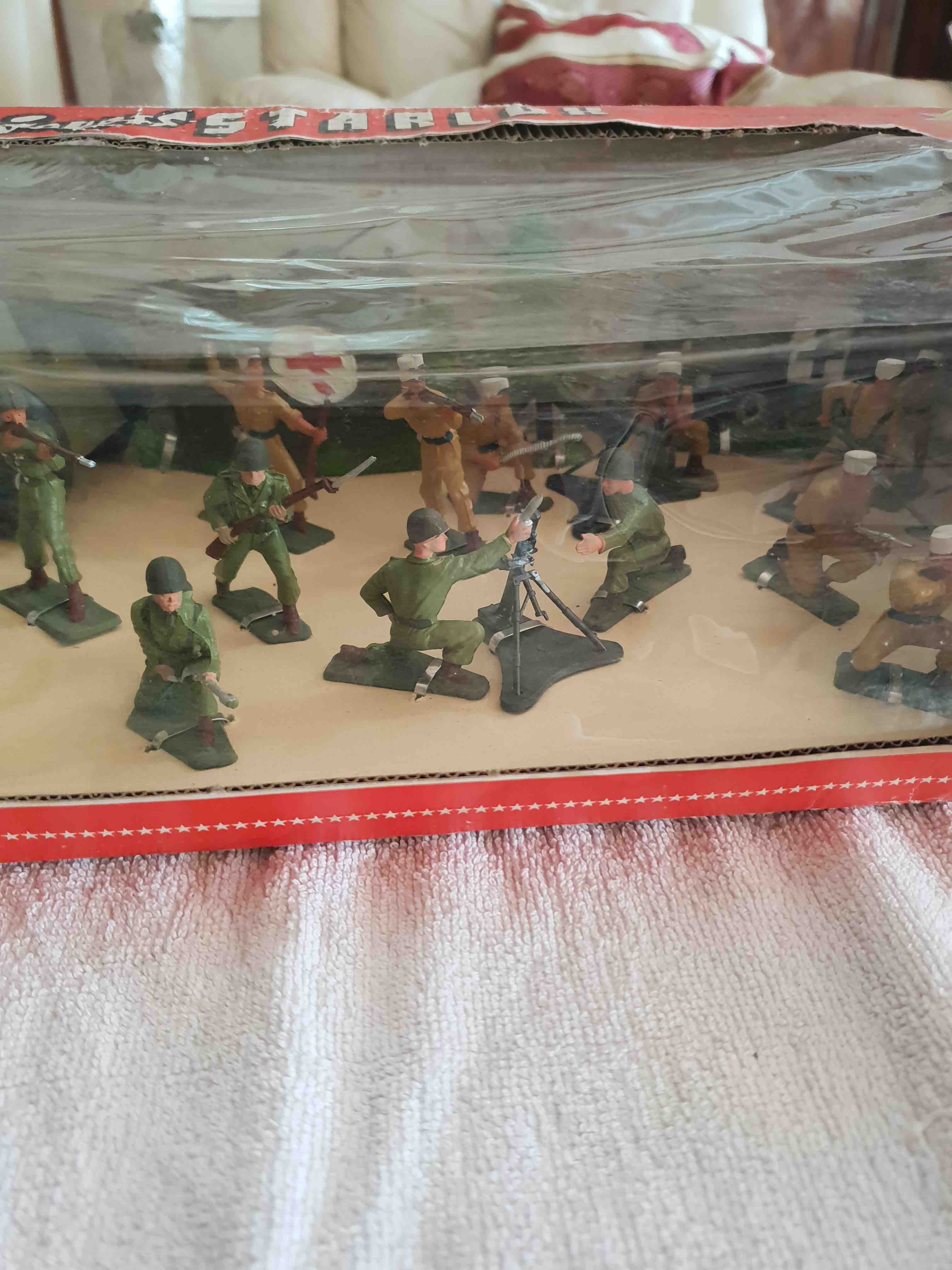 STARLUX GL SUPER COMBATTANTS AVEC CANON