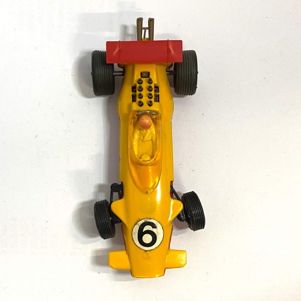 Lotus F1 avec aileron Coque jaune Chassis rouge JOUEF 356
