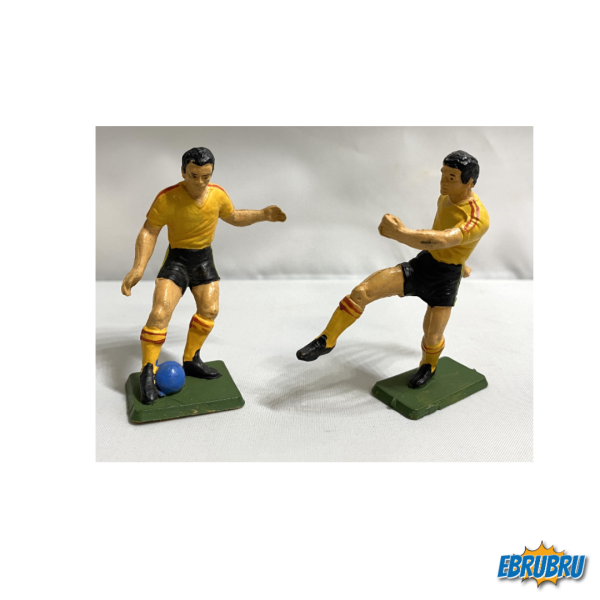 Deux footballeurs jaune Starlux