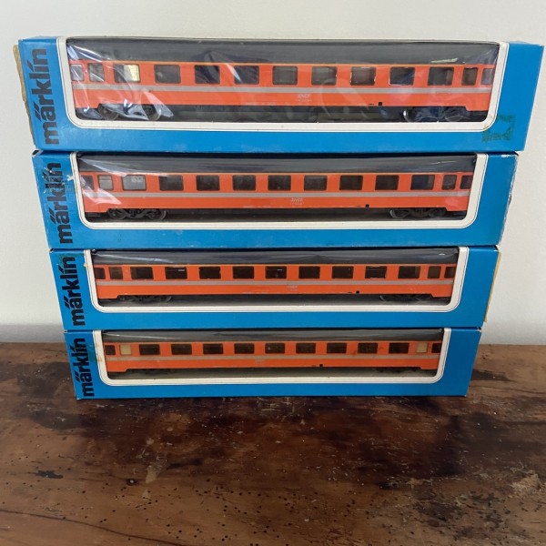 voiture voyageurs 1er Classe 70 901-5 SNCF Märklin H0 4156