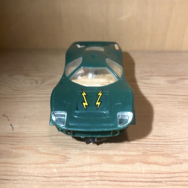 Ford Mirage verte SCALEXTRIC Réf C15
