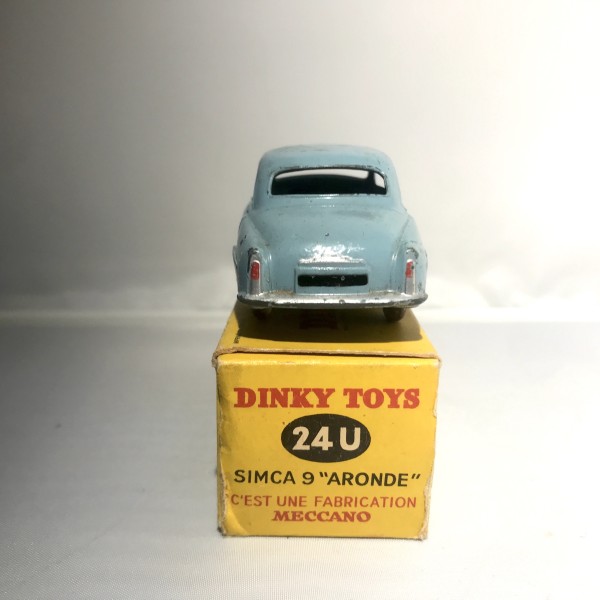 Simca 9 Aronde DINKY TOYS 24U
