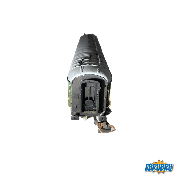 Voiture type C9yfi OCEM à rivets apparents JOUEF 5108 