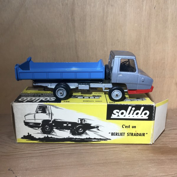 Camion Berliet Stradair SOLIDO 306