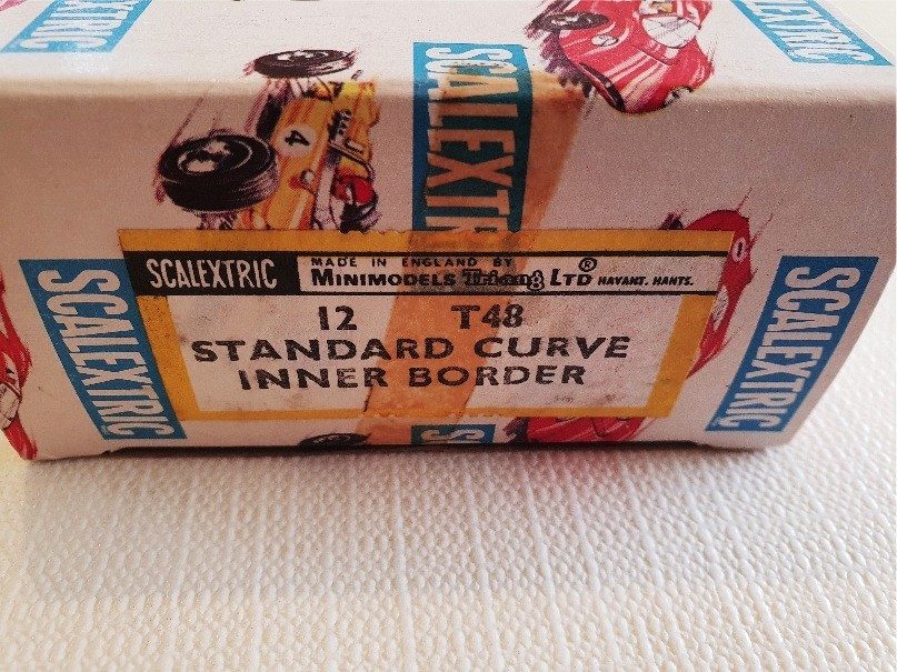 12 bordures virage R2 intérieur T48 12 STANDARD CURVE INNER BORDER  SCALEXTRIC