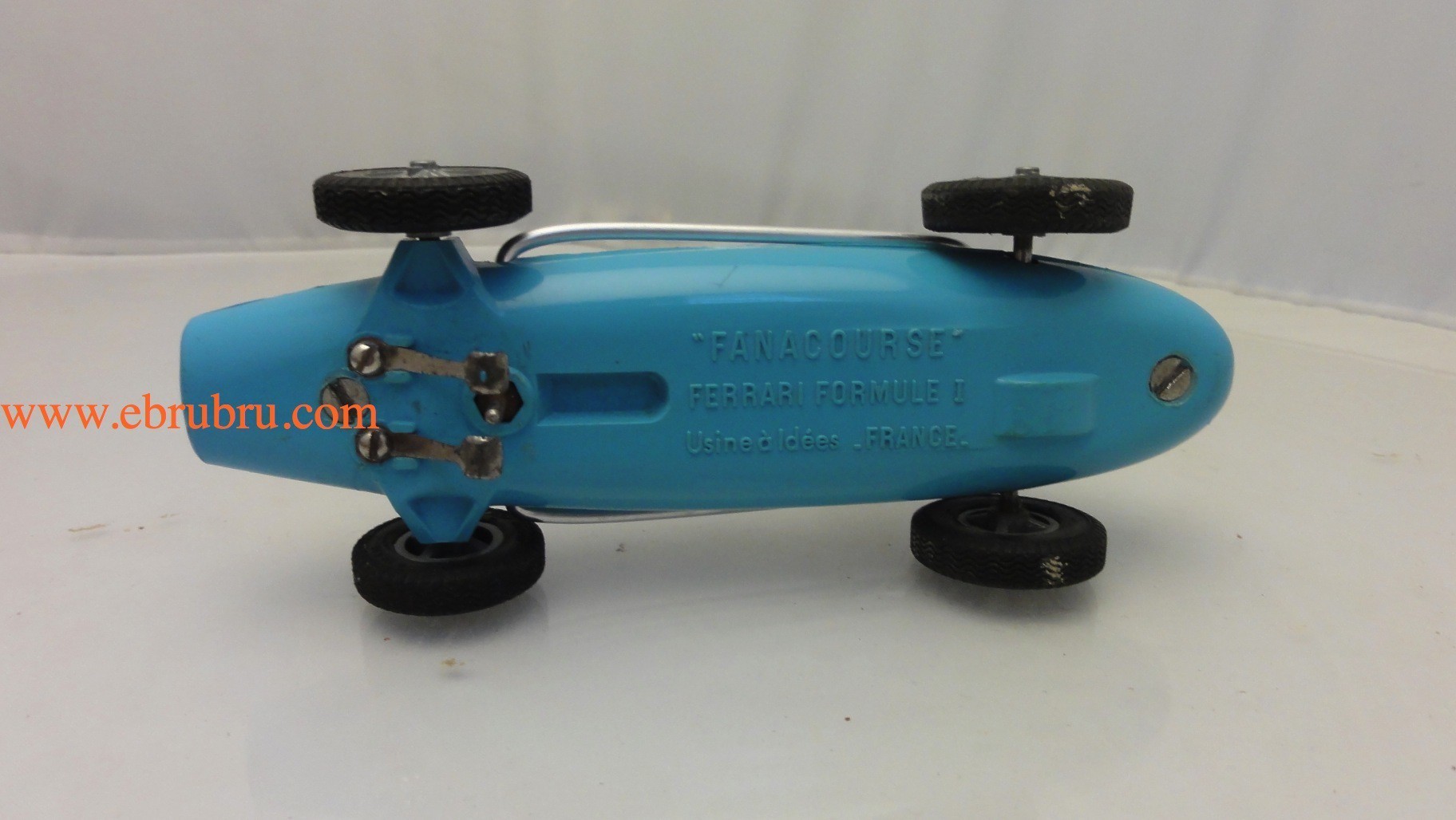 Fanacourse bleue Ferrari F1 Circuit 24