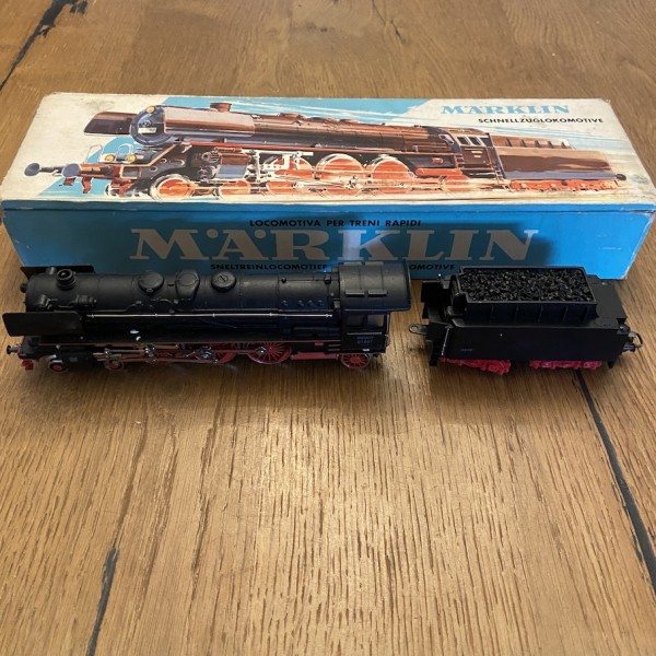  LOCOMOTIVE VAPEUR EN BOITE D'ORIGINE MARKLIN Ref 3048