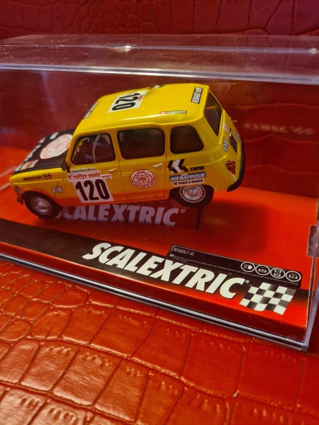 RENAULT 4L 1979 DAKAR SCALEXTRIC REF A10160S300