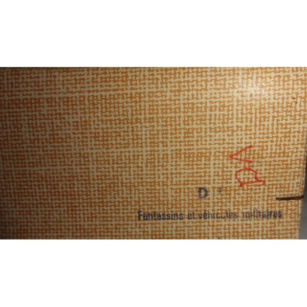 FANTASSINS ET VÉHICULES MILITAIRES STARLUX EN COFFRET SÉRIE D