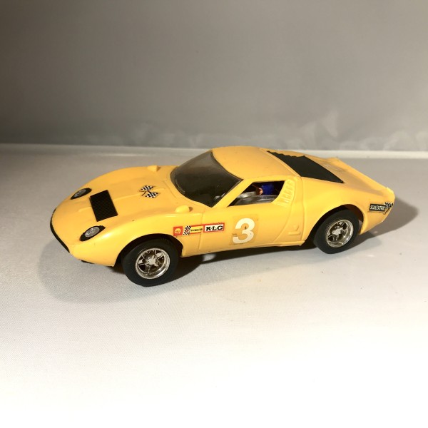 Lamborghini GT Jaune SCALEXTRIC
