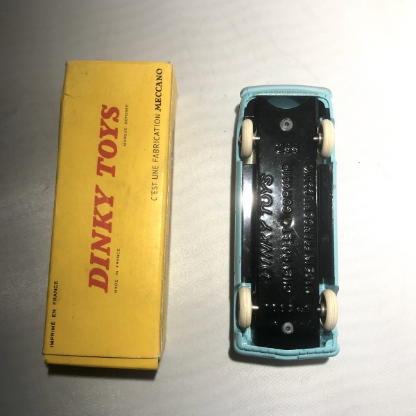 Chevrolet Corvair DINKY TOYS 552