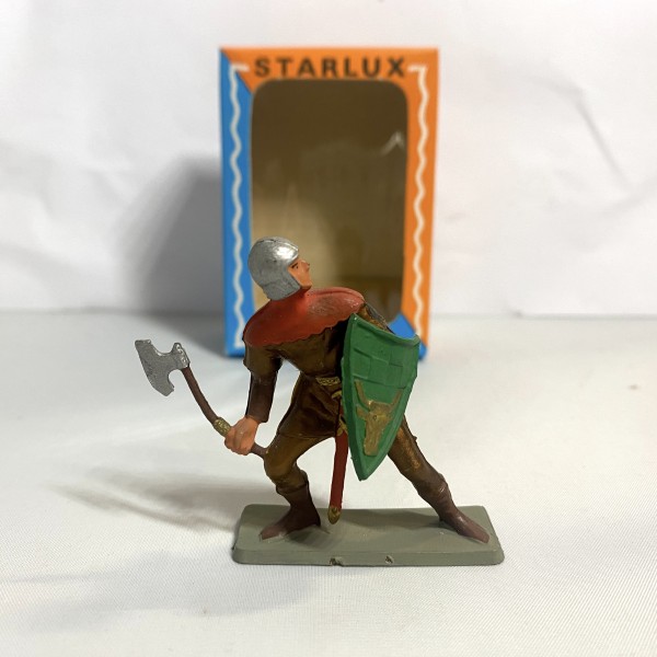 CHEVALIER COMBATTANT AVEC BOUCLIER PIED GRIS STARLUX MOYEN ÂGE 6047