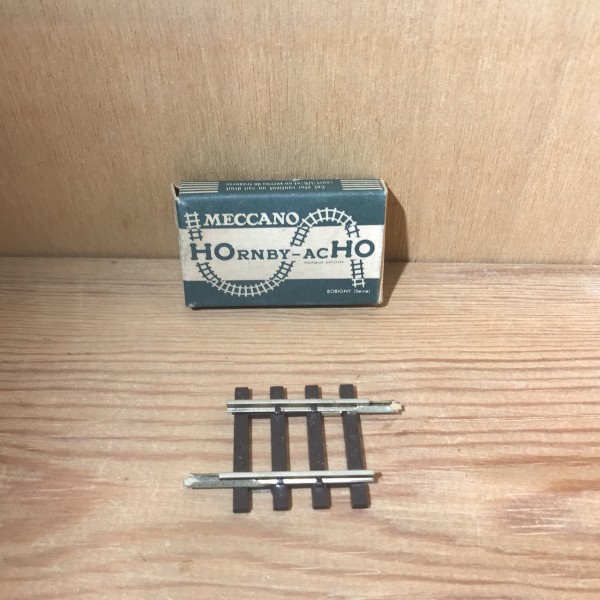 Rail droit court (1/6)