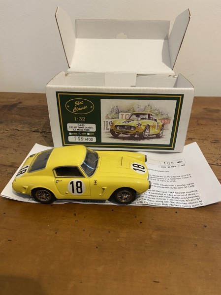 Ferrari 250 GT SWB  NART Le Mans 1960  Slot Classic  CJ 25