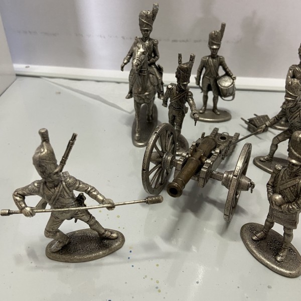 Le canon de Gribeauval 1974 et son équipe de Tir 1980 MHSP 