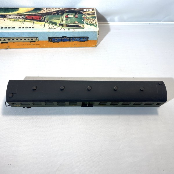 Voiture Grande banlieue 1ere classe SMCF 485