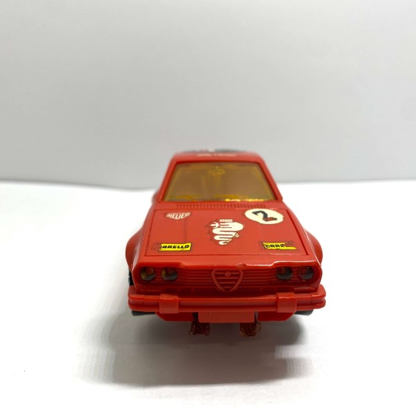 Alfetta GTV 2000 rouge vif Jouef ref 7630