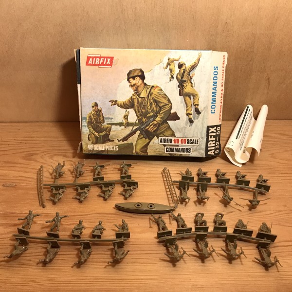British commandos WW II AIRFIX Blue Box (Avec fenêtre)