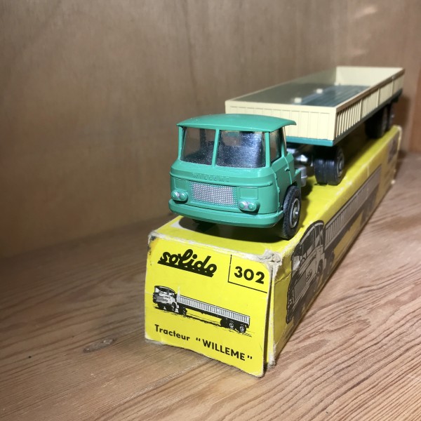 Tracteur Willeme SOLIDO 302