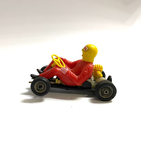 Kart  rouge Jouef record 64 ref 3681