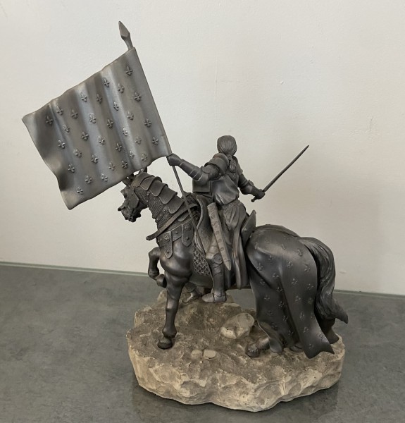 JEANNE D'ARC  à CHEVAL  ETAIN DU GRAAL