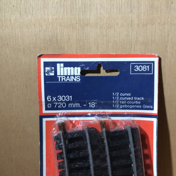 Ok_6 1/2 rails courbes LIMA Réf 3081