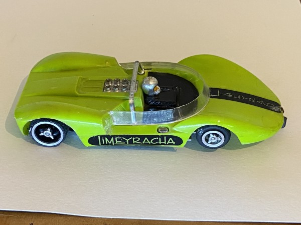 La Cucaracha Limeyracha verte Slot Car 1960s Cox 1/24