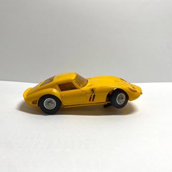 Ferrari GTO 250 jaune JOUEF 357