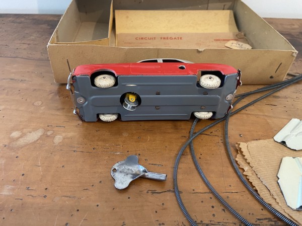 Le Circuit de la Fregate Jouet Mécanique