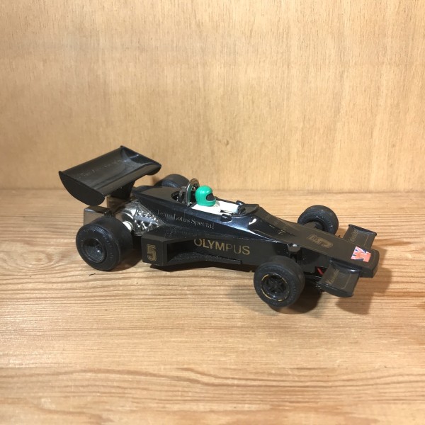 lotus 77 SCALEXTRIC