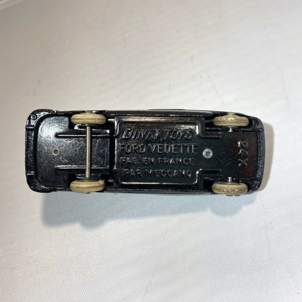 Ford vedette noire Taxi DINKY TOYS 24X