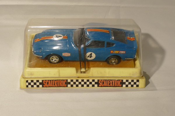 DATSUN 240Z BLEU SCALEXTRIC 09- C53