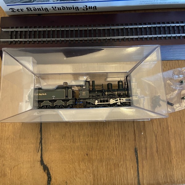 Der König Ludwig Zug Rame du Kaiser 2680 2880 4398 HO Marklin eBoite bois et  poster